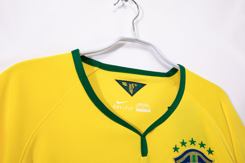 𝗖𝗮𝗺𝗶𝘀𝗮 𝘽𝙧𝙖𝙨𝙞𝙡 |𝟮𝟬𝟭𝟰