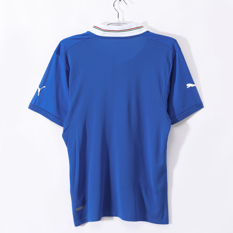 𝗖𝗮𝗺𝗶𝘀𝗮 𝗥𝗲𝘁𝗿𝗼̂ 𝙄𝙩𝙖́𝙡𝙞𝙖 |𝟮𝟬𝟭𝟮