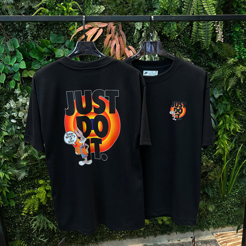 𝐎𝐯𝐞𝐫𝐬𝐢𝐳𝐞𝐝 𝐒𝐮𝐞𝐝𝐢𝐧𝐞 𝐏𝐫𝐨