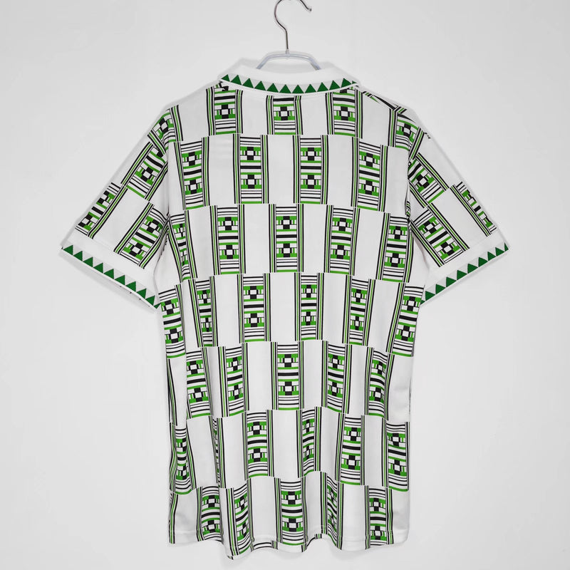 𝗖𝗮𝗺𝗶𝘀𝗮 𝗥𝗲𝘁𝗿𝗼̂ 𝙉𝙞𝙜𝙚́𝙧𝙞𝙖 |𝟭𝟵𝟵𝟰