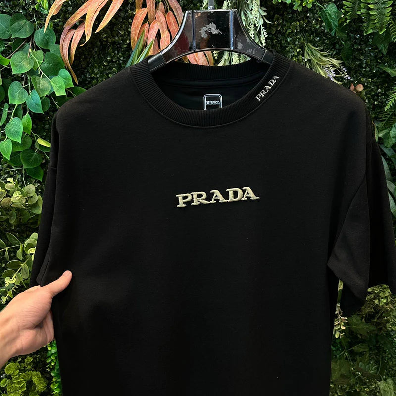 𝑶𝑽𝑬𝑹𝑺𝑰𝒁𝑬𝑫 𝑺𝑼𝑬𝑫𝑰𝑵𝑬 𝑷𝑹𝑶