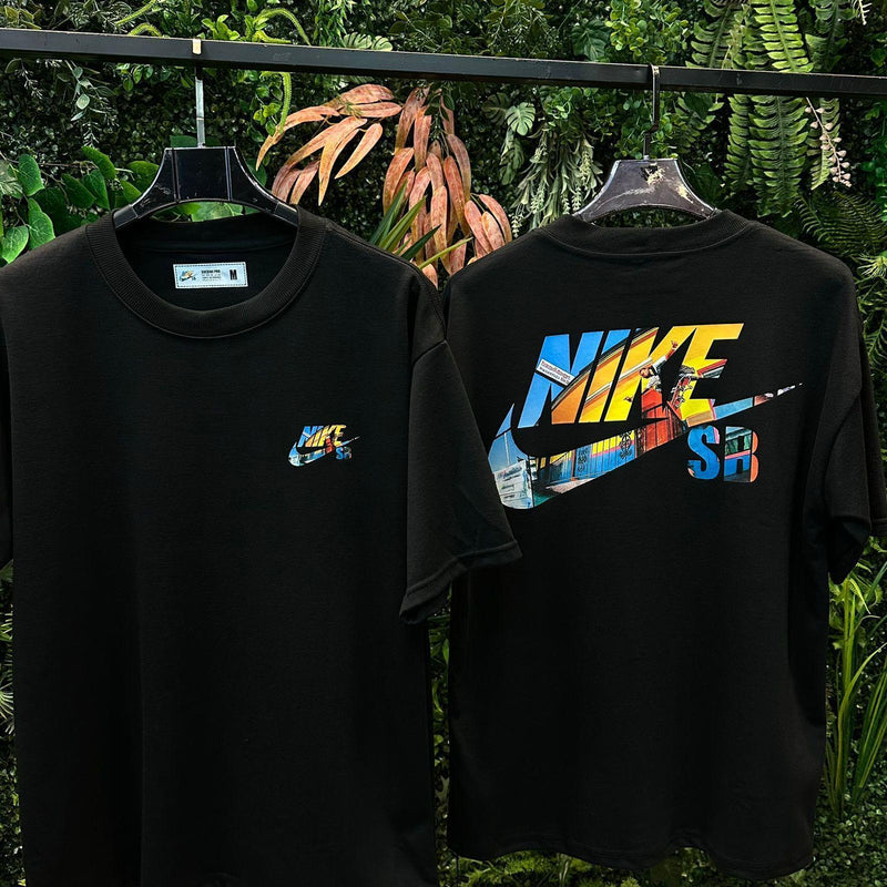 𝐎𝐯𝐞𝐫𝐬𝐢𝐳𝐞𝐝 𝐒𝐮𝐞𝐝𝐢𝐧𝐞 𝐏𝐫𝐨