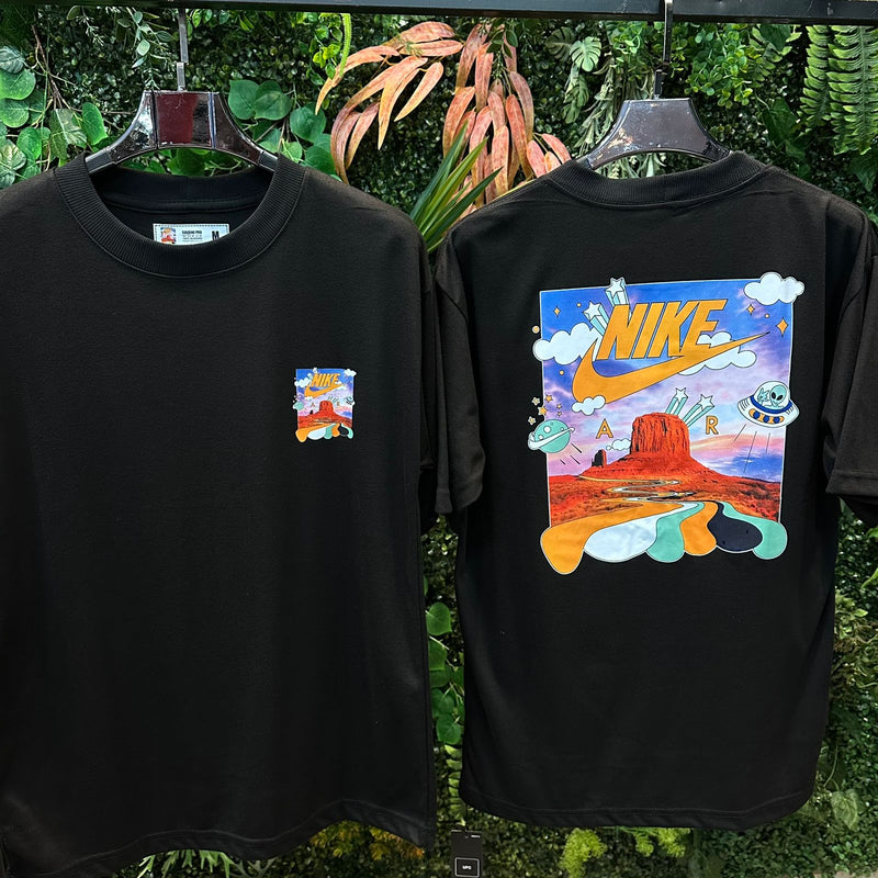 𝐎𝐯𝐞𝐫𝐬𝐢𝐳𝐞𝐝 𝐒𝐮𝐞𝐝𝐢𝐧𝐞 𝐏𝐫𝐨
