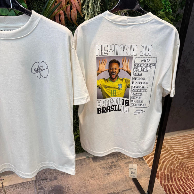 𝐎𝐯𝐞𝐫𝐬𝐢𝐳𝐞𝐝 𝐒𝐮𝐞𝐝𝐢𝐧𝐞 𝐏𝐫𝐨