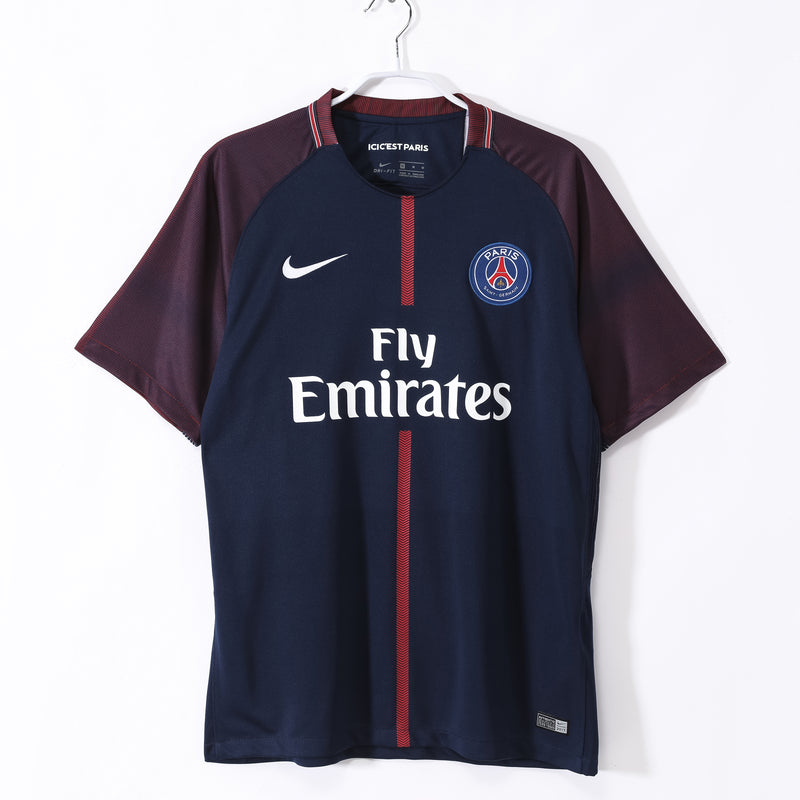 𝗖𝗮𝗺𝗶𝘀𝗮 𝗥𝗲𝘁𝗿𝗼̂ 𝗣𝗮𝗿𝗶𝘀 𝗚𝗲𝗿𝗺𝗮𝗶𝗻  | 𝟮𝟬𝟭𝟳/𝟭𝟴
